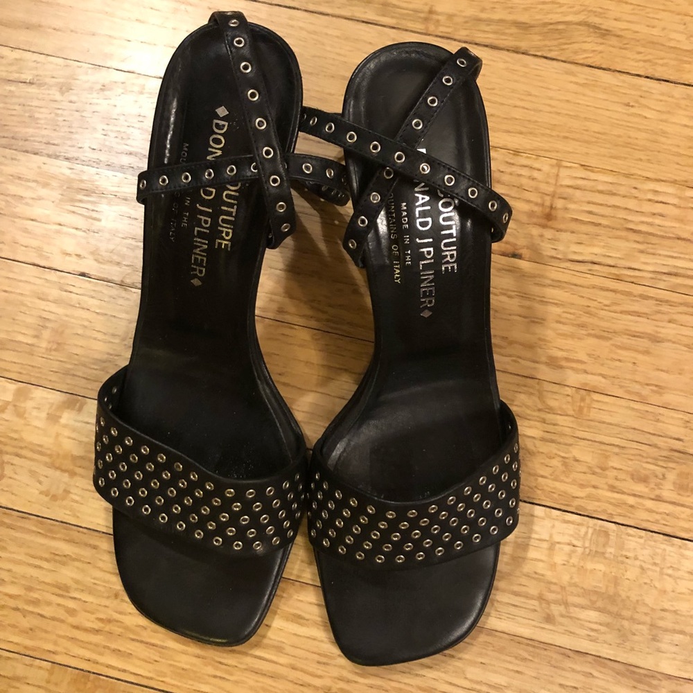 Sexy couture sandals! - Picture 2 of 8